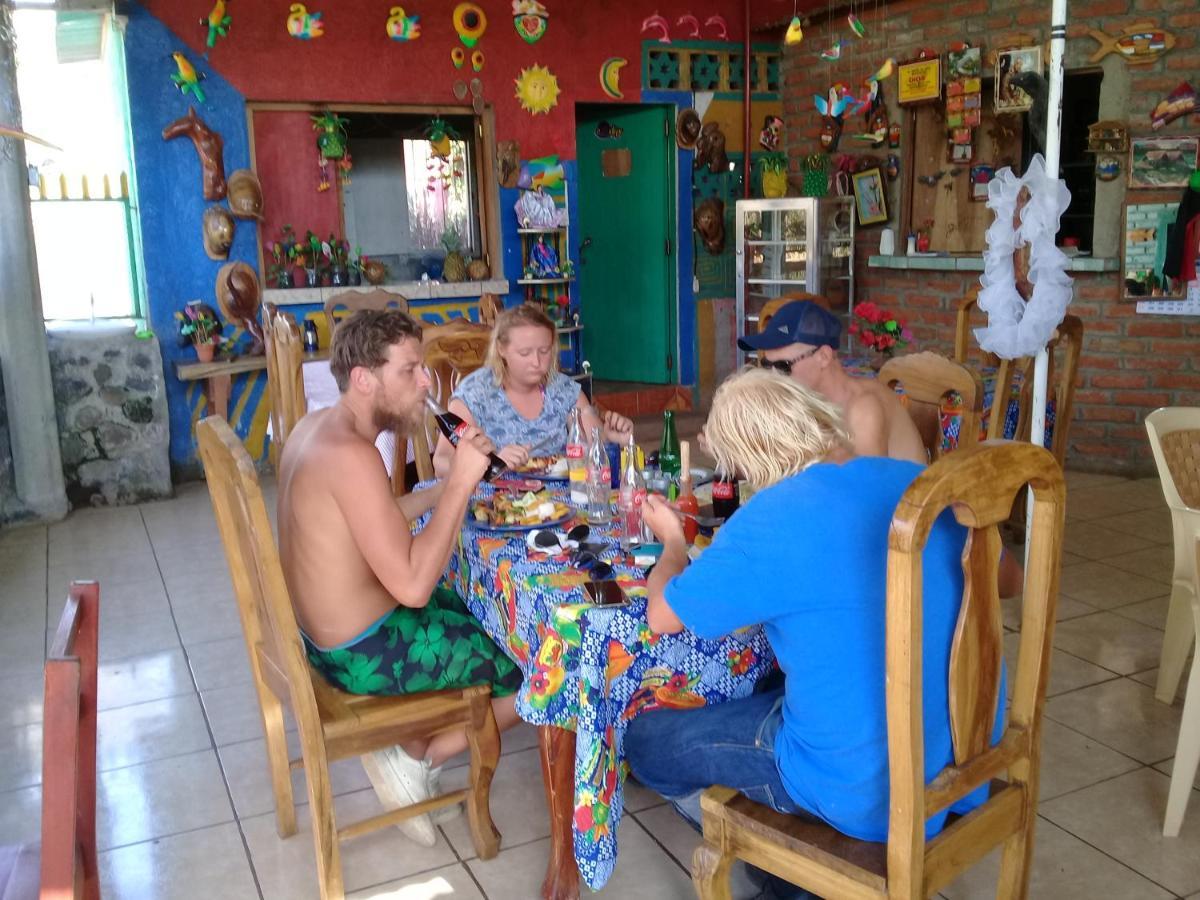 Hostal Maria Rivas Exterior foto