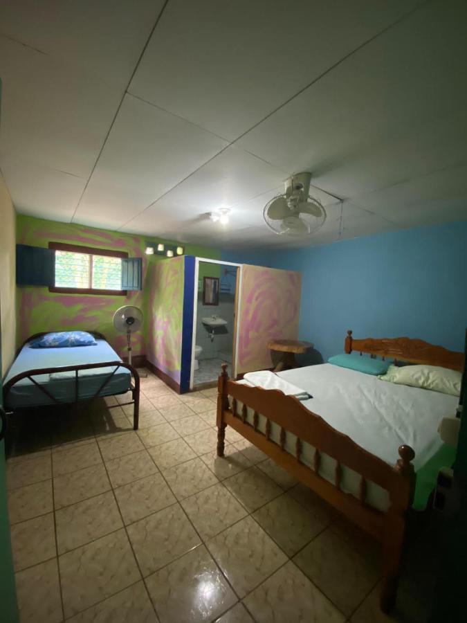 Hostal Maria Rivas Exterior foto