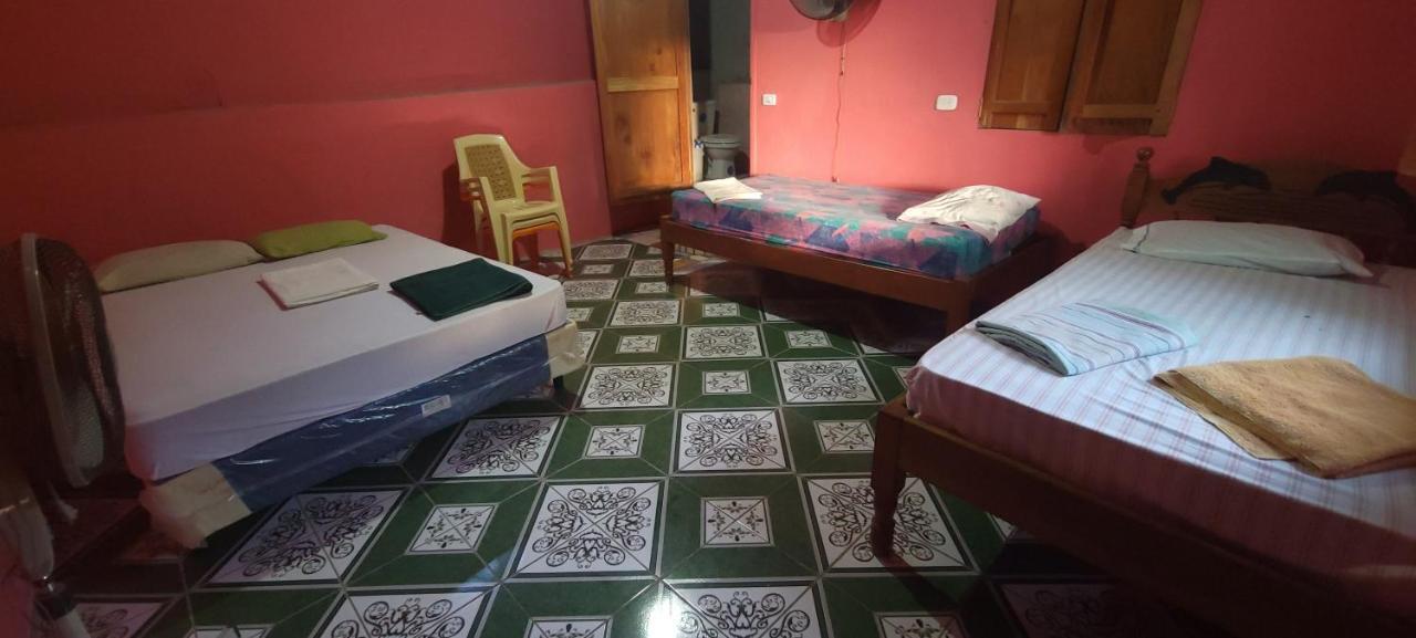 Hostal Maria Rivas Exterior foto